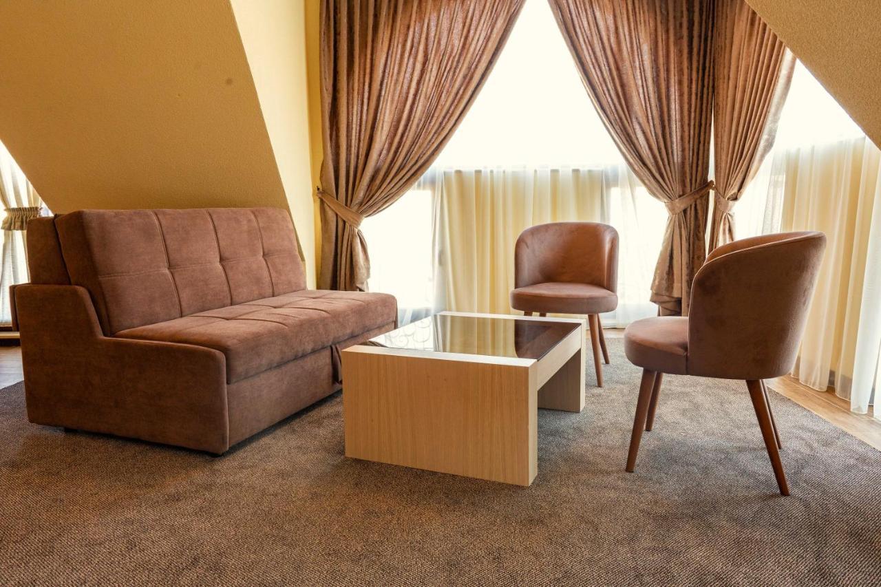 Boutique Hotel Provence Бутик Хотел Прованс 페트리치 외부 사진