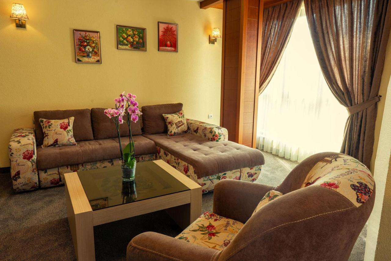 Boutique Hotel Provence Бутик Хотел Прованс 페트리치 외부 사진
