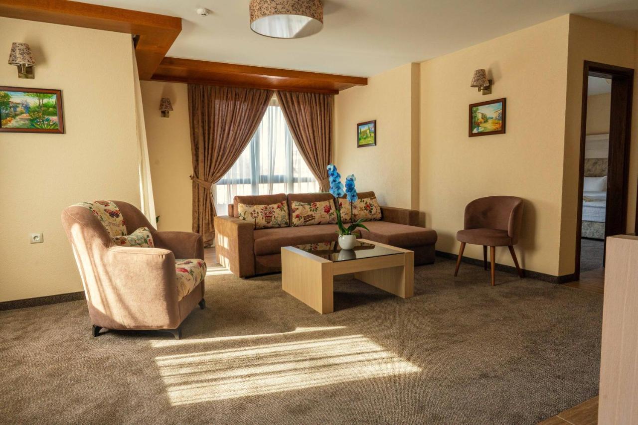 Boutique Hotel Provence Бутик Хотел Прованс 페트리치 외부 사진