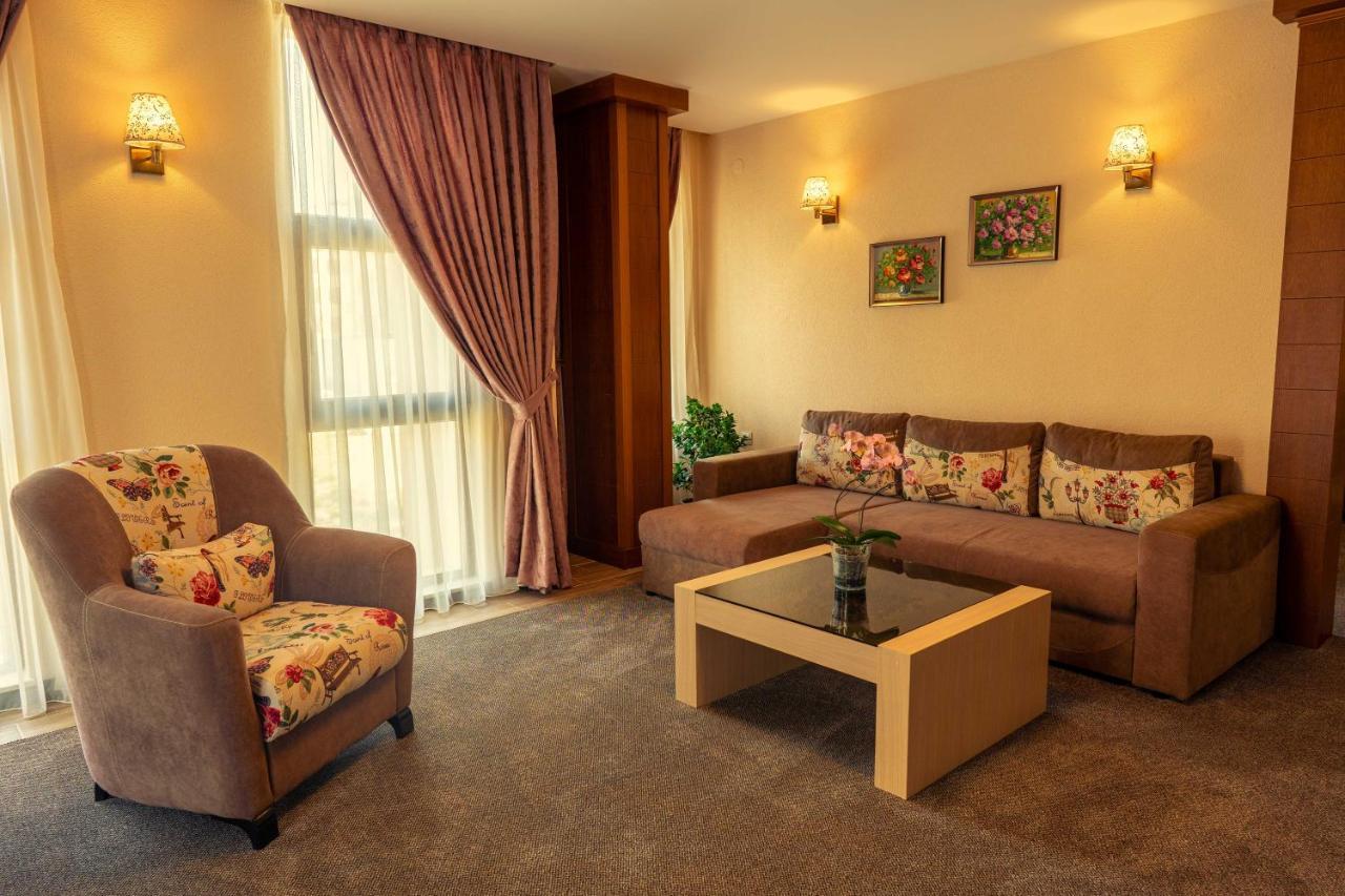 Boutique Hotel Provence Бутик Хотел Прованс 페트리치 외부 사진